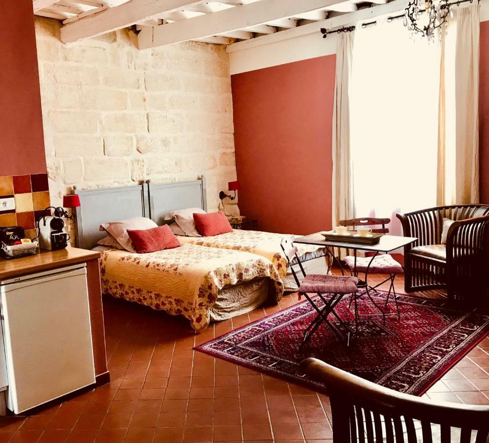 Le Trente Trois Apartment Uzes Exterior photo